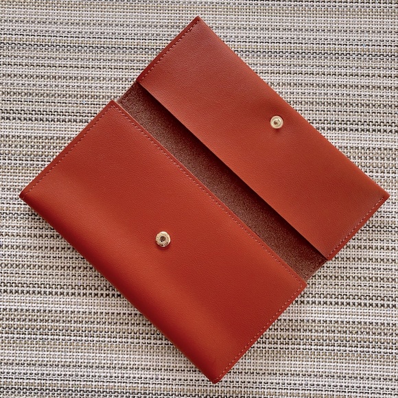Burnt Orange Vegan Wallet - Picture 10 of 13